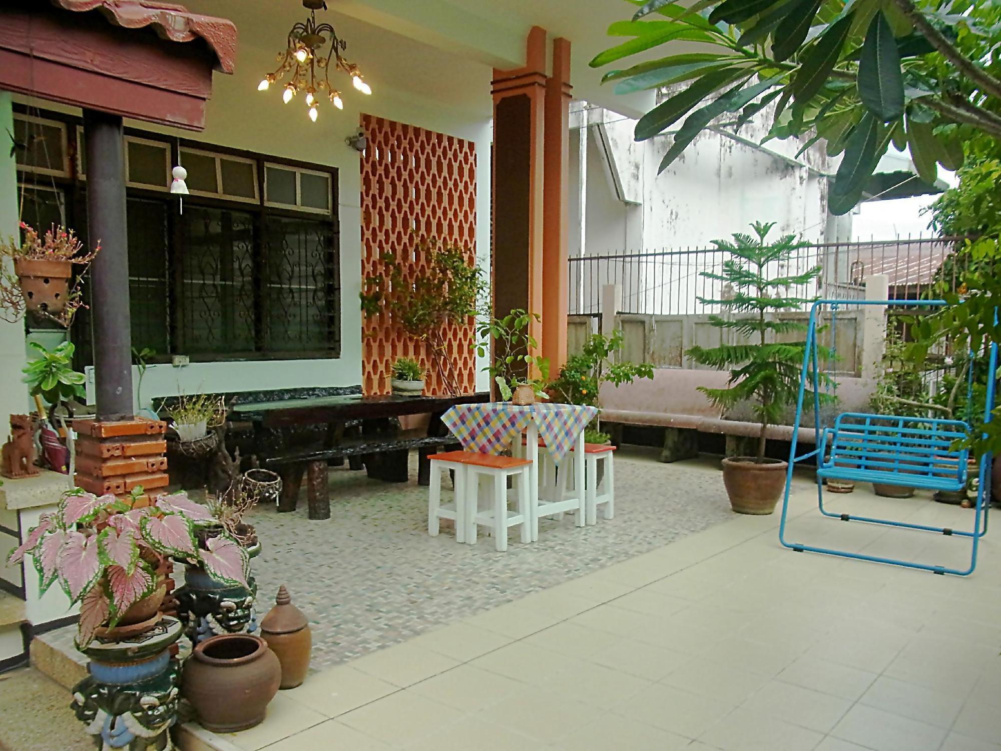 28 Rachabutr Hostel Ubon Ratchathani Dış mekan fotoğraf